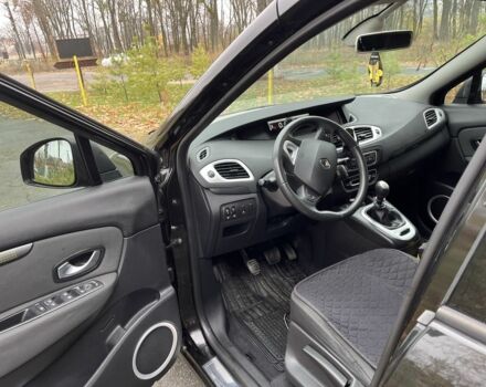 Черный Рено Сценик III, объемом двигателя 1.9 л и пробегом 300 тыс. км за 6500 $, фото 9 на Automoto.ua