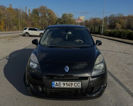 Черный Рено Сценик III, объемом двигателя 1.5 л и пробегом 302 тыс. км за 6500 $, фото 3 на Automoto.ua