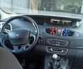Черный Рено Сценик III, объемом двигателя 1.9 л и пробегом 215 тыс. км за 7400 $, фото 4 на Automoto.ua