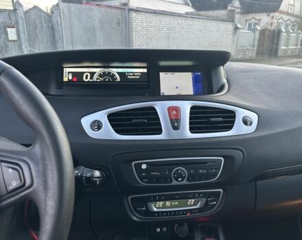 Черный Рено Сценик III, объемом двигателя 0 л и пробегом 277 тыс. км за 6750 $, фото 5 на Automoto.ua