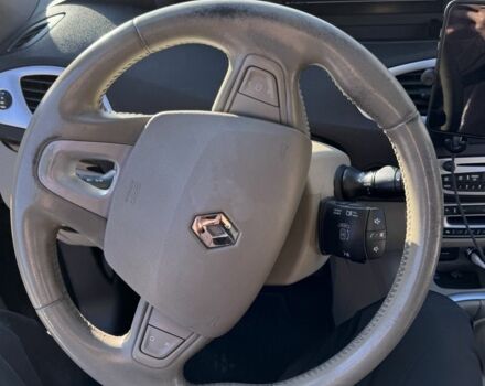 Черный Рено Сценик III, объемом двигателя 1.5 л и пробегом 302 тыс. км за 6500 $, фото 7 на Automoto.ua