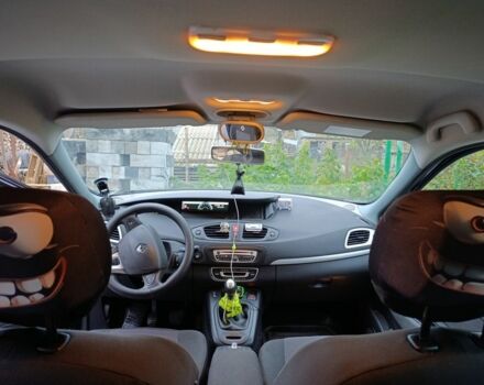 Черный Рено Сценик III, объемом двигателя 1.4 л и пробегом 238 тыс. км за 7800 $, фото 2 на Automoto.ua