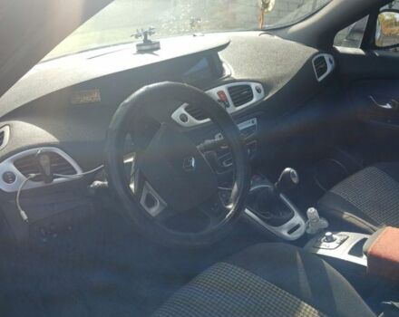 Чорний Рено Сценік III, об'ємом двигуна 1.6 л та пробігом 262 тис. км за 6999 $, фото 6 на Automoto.ua