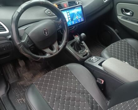 Черный Рено Сценик III, объемом двигателя 1.5 л и пробегом 207 тыс. км за 7100 $, фото 4 на Automoto.ua