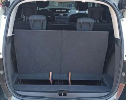 Черный Рено Сценик III, объемом двигателя 1.9 л и пробегом 215 тыс. км за 7400 $, фото 7 на Automoto.ua