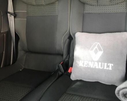 Чорний Рено Сценік III, об'ємом двигуна 2 л та пробігом 245 тис. км за 7800 $, фото 5 на Automoto.ua