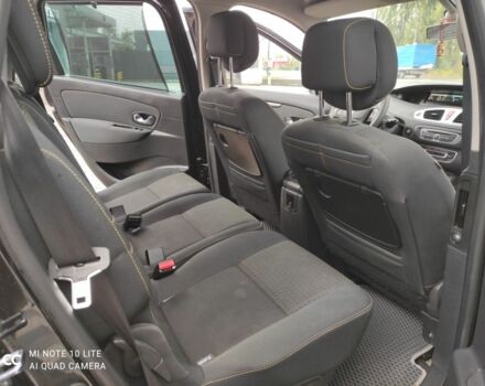 Чорний Рено Сценік III, об'ємом двигуна 1.5 л та пробігом 250 тис. км за 5800 $, фото 14 на Automoto.ua