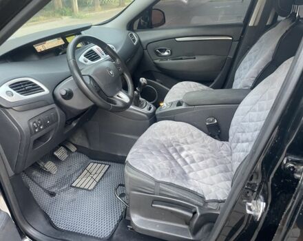 Черный Рено Сценик III, объемом двигателя 1.5 л и пробегом 250 тыс. км за 7400 $, фото 5 на Automoto.ua