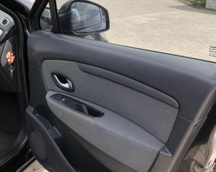 Черный Рено Сценик III, объемом двигателя 1.5 л и пробегом 155 тыс. км за 5500 $, фото 2 на Automoto.ua