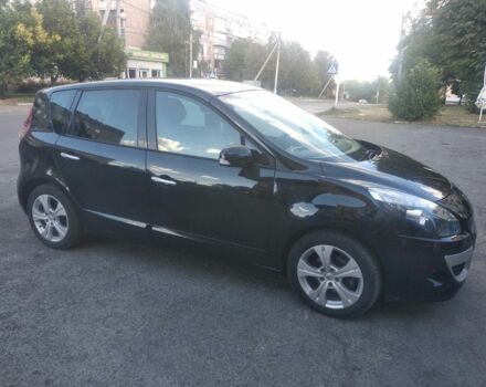 Рено Сценік III 2011 у Гайвороне на Automoto.ua Чорний Рено Сценік III, об'ємом двигуна 1.5 л та пробігом 271 тис. км за 6999 $, фото 4 на Automoto.ua