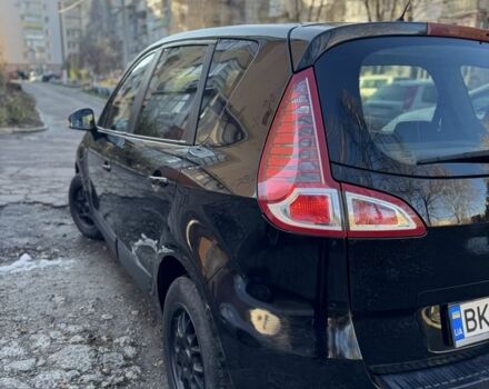 Черный Рено Сценик III, объемом двигателя 1.5 л и пробегом 300 тыс. км за 5100 $, фото 4 на Automoto.ua