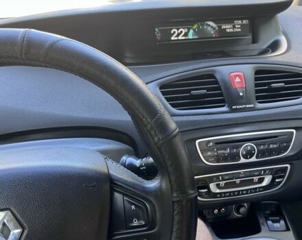 Рено Сценик III 2011 в Киеве на Automoto.ua Черный Рено Сценик III, объемом двигателя 2 л и пробегом 293 тыс. км за 5999 $, фото 13 на Automoto.ua