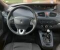 Рено Сценік III 2011 у Золотоноше на Automoto.ua Чорний Рено Сценік III, об'ємом двигуна 1.5 л та пробігом 240 тис. км за 7600 $, фото 3 на Automoto.ua