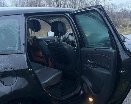 Чорний Рено Сценік III, об'ємом двигуна 1.5 л та пробігом 317 тис. км за 5250 $, фото 10 на Automoto.ua