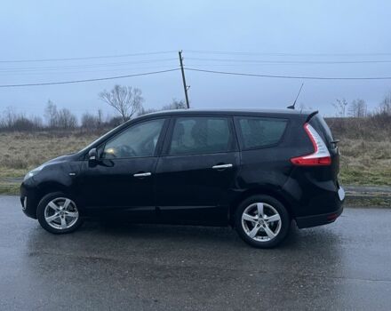 Чорний Рено Сценік III, об'ємом двигуна 1.5 л та пробігом 317 тис. км за 5250 $, фото 2 на Automoto.ua