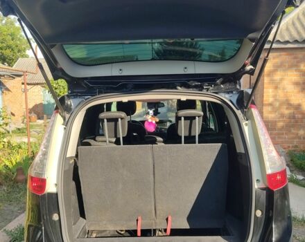 Чорний Рено Сценік III, об'ємом двигуна 1.6 л та пробігом 203 тис. км за 9000 $, фото 6 на Automoto.ua