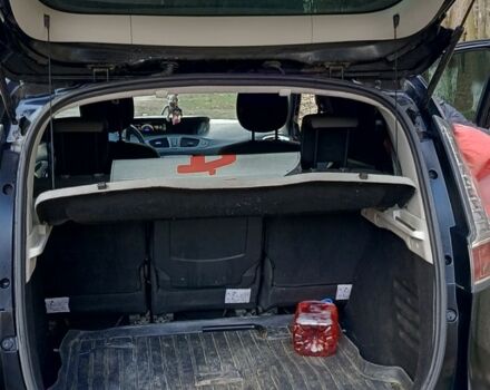 Черный Рено Сценик III, объемом двигателя 1.5 л и пробегом 232 тыс. км за 7200 $, фото 5 на Automoto.ua