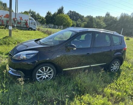 Чорний Рено Сценік III, об'ємом двигуна 2 л та пробігом 212 тис. км за 2845 $, фото 4 на Automoto.ua