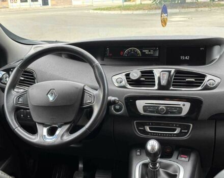 Чорний Рено Сценік III, об'ємом двигуна 1.6 л та пробігом 167 тис. км за 10799 $, фото 7 на Automoto.ua