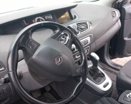 Черный Рено Сценик III, объемом двигателя 1.5 л и пробегом 305 тыс. км за 8200 $, фото 5 на Automoto.ua