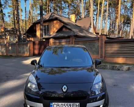 Черный Рено Сценик III, объемом двигателя 1.9 л и пробегом 261 тыс. км за 7200 $, фото 6 на Automoto.ua