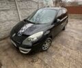 Черный Рено Сценик III, объемом двигателя 1.5 л и пробегом 290 тыс. км за 6900 $, фото 1 на Automoto.ua