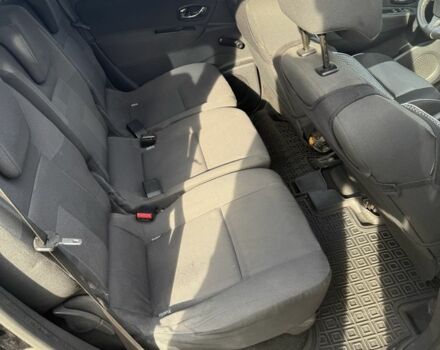 Черный Рено Сценик III, объемом двигателя 1.5 л и пробегом 242 тыс. км за 6499 $, фото 4 на Automoto.ua