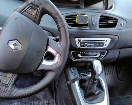 Черный Рено Сценик III, объемом двигателя 1.5 л и пробегом 247 тыс. км за 9500 $, фото 12 на Automoto.ua