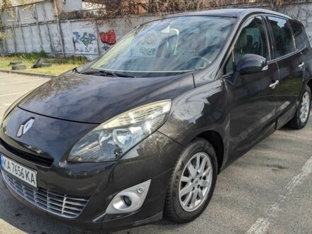 Рено Сценик III 2009 в Киеве на Automoto.ua Черный Рено Сценик III, объемом двигателя 1.9 л и пробегом 272 тыс. км за 6900 $, фото 1 на Automoto.ua