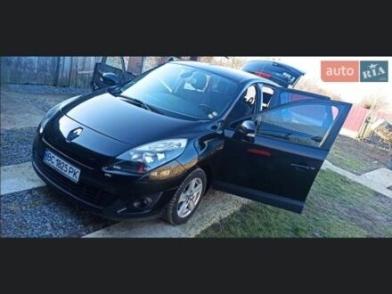 Рено Сценик III 2010 в Львове на Automoto.ua Черный Рено Сценик III, объемом двигателя 1.9 л и пробегом 215 тыс. км за 7400 $, фото 1 на Automoto.ua