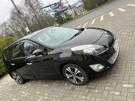 Чорний Рено Сценік III, об'ємом двигуна 1.9 л та пробігом 270 тис. км за 7300 $, фото 1 на Automoto.ua