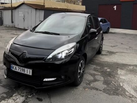 Черный Рено Сценик III, объемом двигателя 1.5 л и пробегом 242 тыс. км за 6499 $, фото 1 на Automoto.ua