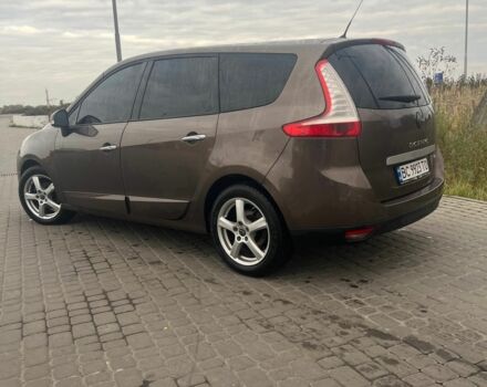 Коричневый Рено Сценик III, объемом двигателя 1.9 л и пробегом 254 тыс. км за 6700 $, фото 11 на Automoto.ua