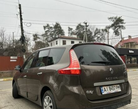 Коричневый Рено Сценик III, объемом двигателя 1.5 л и пробегом 292 тыс. км за 6600 $, фото 3 на Automoto.ua