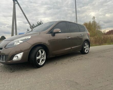 Коричневый Рено Сценик III, объемом двигателя 1.9 л и пробегом 254 тыс. км за 6700 $, фото 13 на Automoto.ua