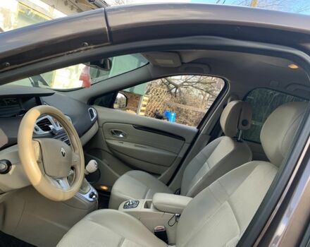 Коричневый Рено Сценик III, объемом двигателя 1.5 л и пробегом 200 тыс. км за 7800 $, фото 10 на Automoto.ua