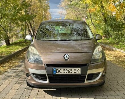 Коричневый Рено Сценик III, объемом двигателя 1.5 л и пробегом 226 тыс. км за 6500 $, фото 4 на Automoto.ua