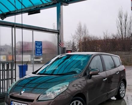 Коричневый Рено Сценик III, объемом двигателя 1.4 л и пробегом 203 тыс. км за 5399 $, фото 12 на Automoto.ua