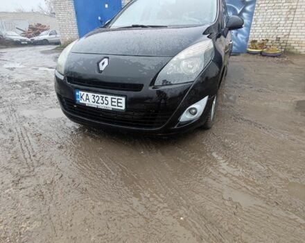 Коричневый Рено Сценик III, объемом двигателя 2 л и пробегом 311 тыс. км за 6800 $, фото 1 на Automoto.ua