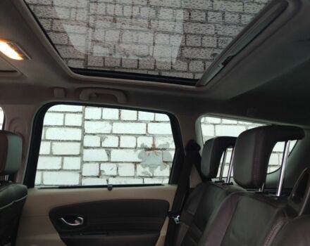 Коричневый Рено Сценик III, объемом двигателя 2 л и пробегом 311 тыс. км за 6800 $, фото 9 на Automoto.ua