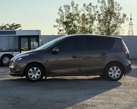 Коричневый Рено Сценик III, объемом двигателя 1.5 л и пробегом 300 тыс. км за 7000 $, фото 1 на Automoto.ua