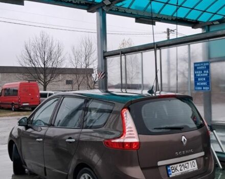 Коричневый Рено Сценик III, объемом двигателя 1.4 л и пробегом 203 тыс. км за 5399 $, фото 3 на Automoto.ua