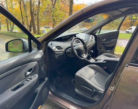 Коричневый Рено Сценик III, объемом двигателя 1.5 л и пробегом 226 тыс. км за 6500 $, фото 8 на Automoto.ua