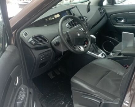 Коричневый Рено Сценик III, объемом двигателя 1.5 л и пробегом 295 тыс. км за 8100 $, фото 4 на Automoto.ua