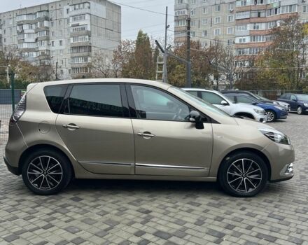 Коричневый Рено Сценик III, объемом двигателя 1.6 л и пробегом 225 тыс. км за 10700 $, фото 5 на Automoto.ua