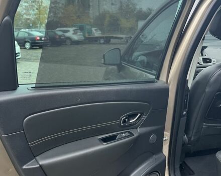 Коричневый Рено Сценик III, объемом двигателя 1.6 л и пробегом 225 тыс. км за 10700 $, фото 14 на Automoto.ua