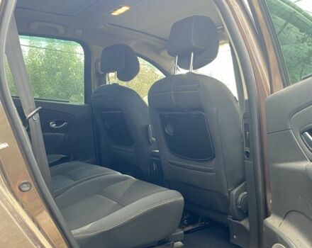 Коричневый Рено Сценик III, объемом двигателя 1.5 л и пробегом 280 тыс. км за 5500 $, фото 5 на Automoto.ua