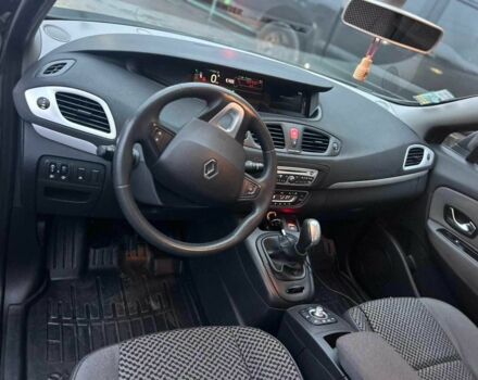 Коричневый Рено Сценик III, объемом двигателя 1.5 л и пробегом 260 тыс. км за 7500 $, фото 4 на Automoto.ua