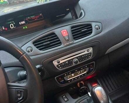 Коричневый Рено Сценик III, объемом двигателя 1.5 л и пробегом 260 тыс. км за 7500 $, фото 10 на Automoto.ua