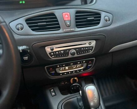 Коричневый Рено Сценик III, объемом двигателя 1.5 л и пробегом 260 тыс. км за 7500 $, фото 11 на Automoto.ua